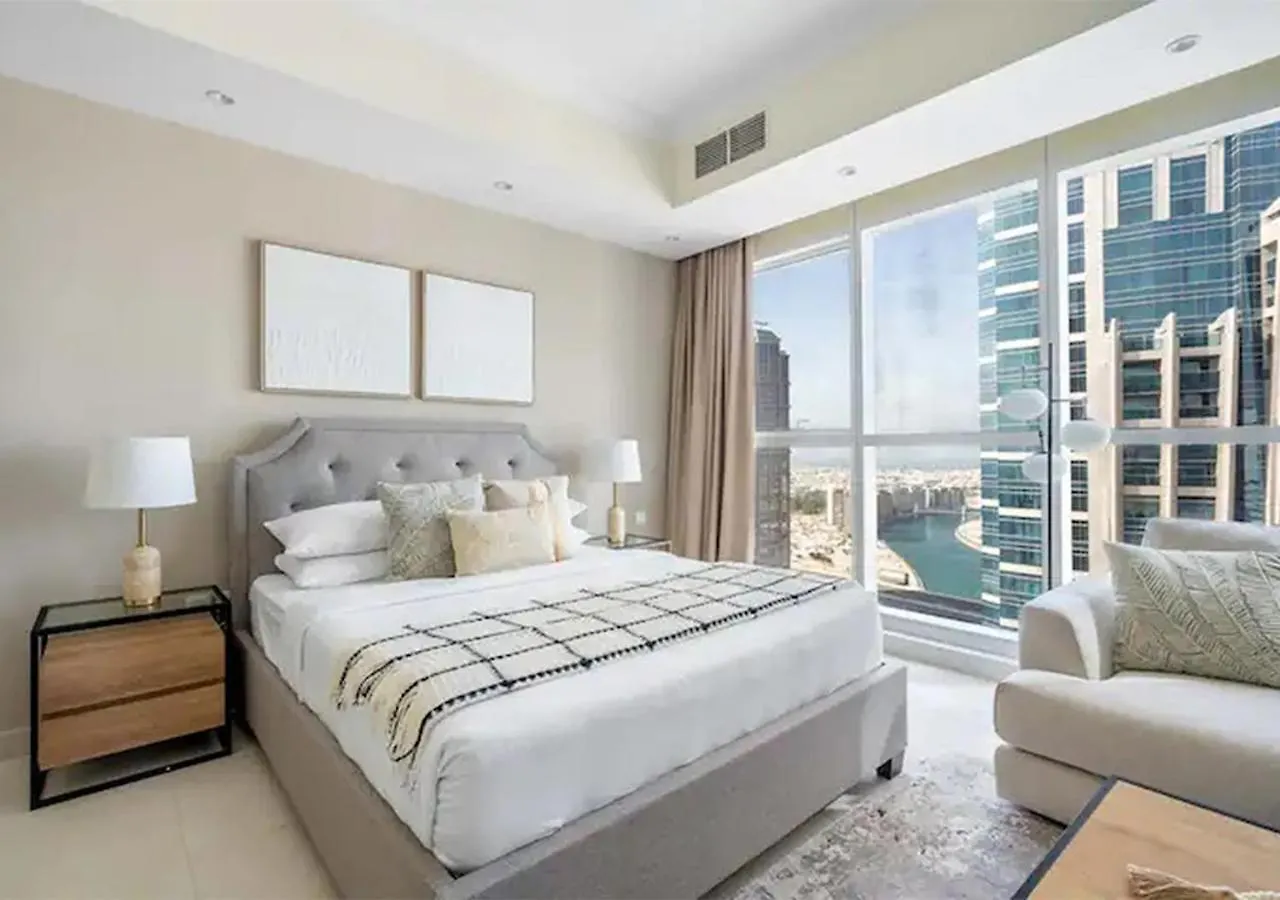 Luxury Studio Apartment With Canal View & Seaview Dubai